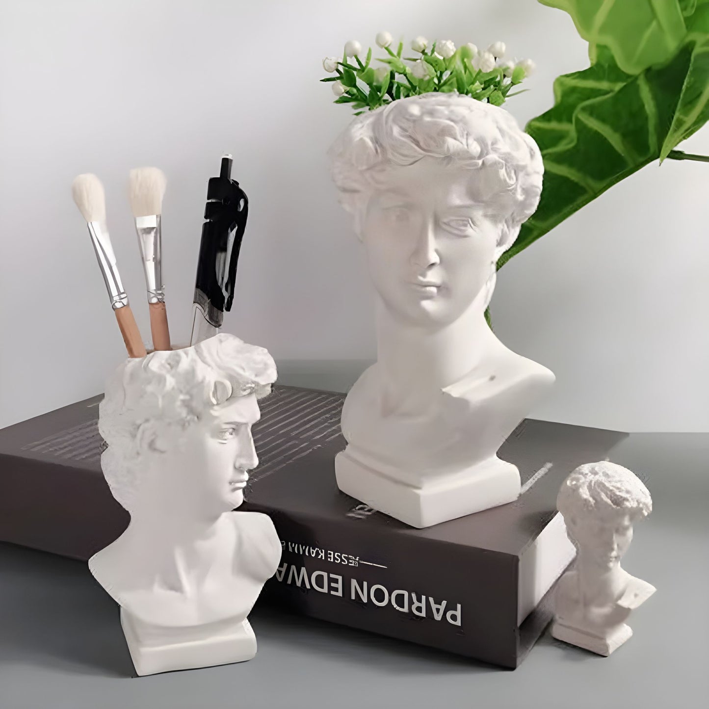 David's Muse Resin Vase