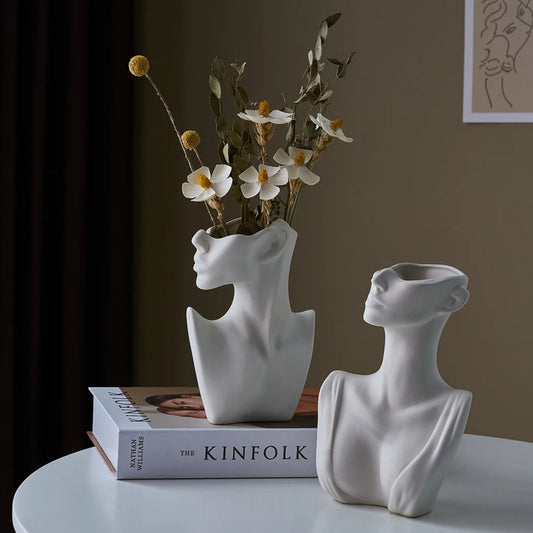 Nordic Silhouette Vase